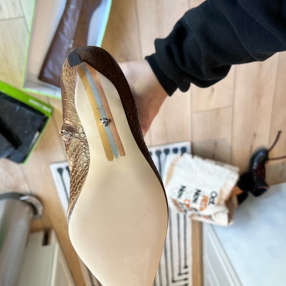 Sam Edelman Fraya Brown Boot - Picture 4 of 7